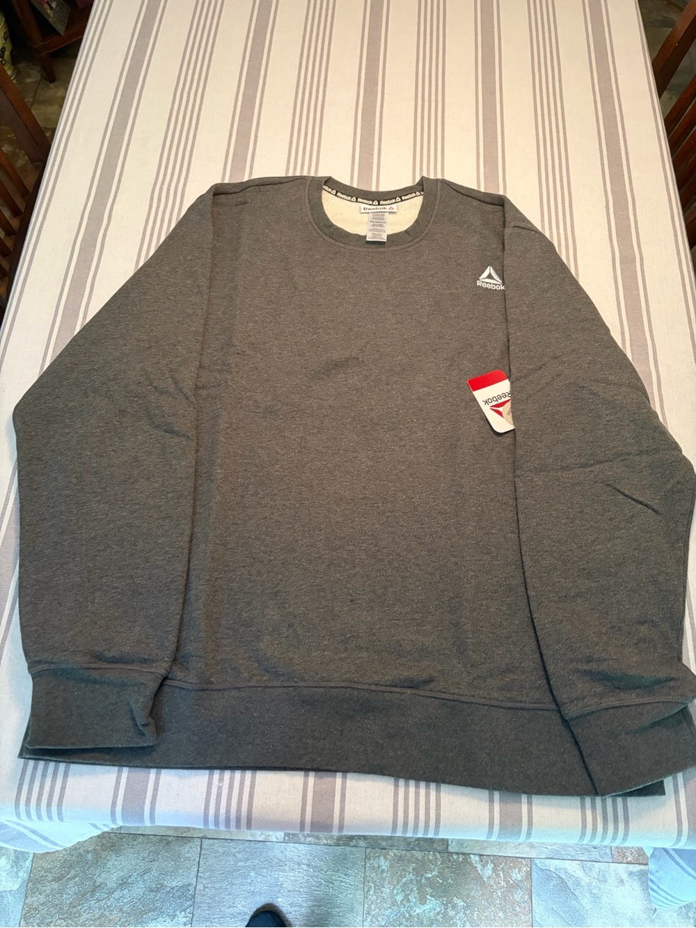 Reebok Men’s Gray Crewneck Sweatshirt